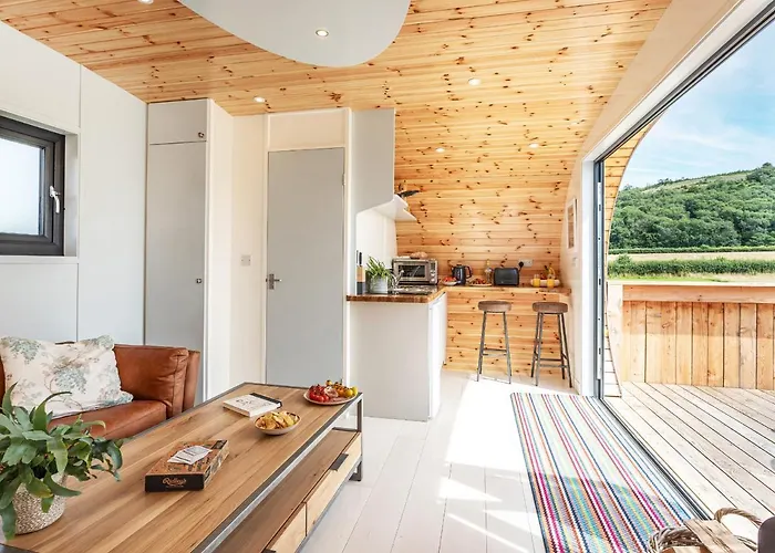 Holiday home Longlands